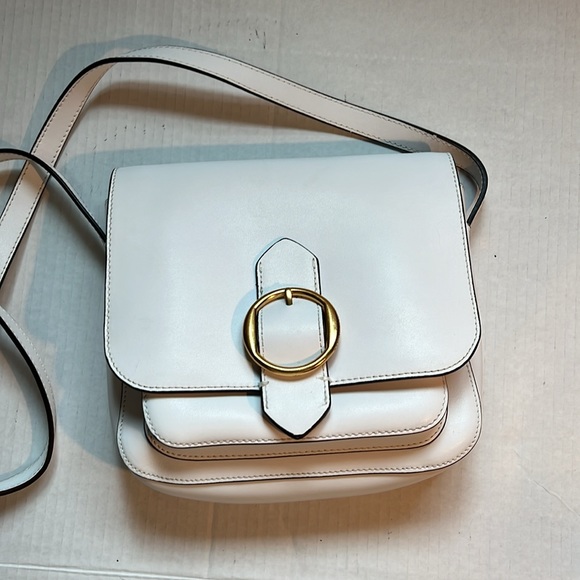 Banana Republic Handbags - Banana Republic Crossbody